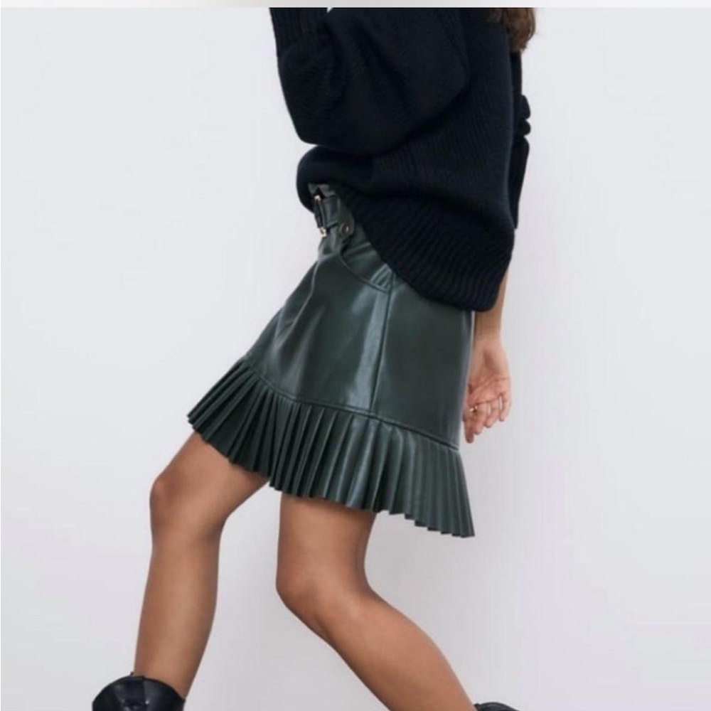 Zara Green Pleated Leather Skirt - Picture 6 of 6